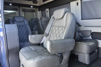 2021 RAM PROMASTER GALAXY 9-PASSENGER - PATRIOT BLUE WITH GREY/BLACK INTERIOR WALLS AND PEWTER SEATING - 2021 RAM PROMASTER GALAXY - Image 34 of 42