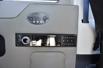 2021 RAM PROMASTER GALAXY 9-PASSENGER - PATRIOT BLUE WITH GREY/BLACK INTERIOR WALLS AND PEWTER SEATING - 2021 RAM PROMASTER GALAXY - Image 35 of 42