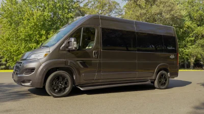 2024 BOUNDARY WATER EDITION CONVERSION VAN RAM PROMASTER 9 PASSENGER LUXURY TRAVEL - 2024 RAM PROMASTER GALAXY LUXURY - Image 24 of 34