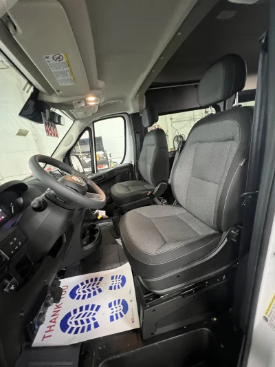 2024 RAM PROMASTER 159'' 12 PASSENGER SHUTTLE PAKCAGE - BRIGHT WHITE (PW7) - GRAY SEATING - 2024 RAM PROMASTER SHUTTLE - Image 6 of 18