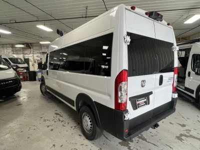 2024 RAM PROMASTER 12 PASSENGER SHUTTLE PACKAGE - BRIGHT WHITE (PW7) - GRAY SEATING - 2024 RAM PROMASTER SHUTTLE - Image 15 of 18