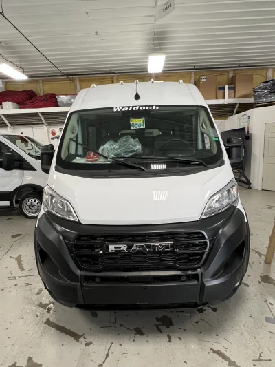 2024 RAM PROMASTER  159''  - 12 PASSENGER SHUTTLE PACKAGE - BRIGHT WHITE (PW7) - GRAY SEATING - 2024 RAM PROMASTER SHUTTLE - Image 2 of 18
