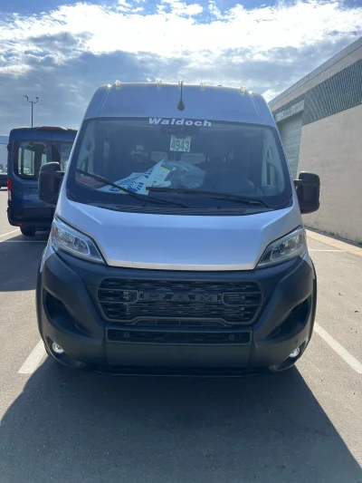 2024 RAM PROMAASTER 3500 - 12 PASSENGER SHUTTLE PACKAGE - BILLET SILVER METALLIC (PSC) - GRAY SEATING - 2024 RAM PROMASTER SHUTTLE - Image 2 of 18