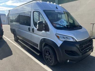 2024 RAM PROMAASTER 3500 - 12 PASSENGER SHUTTLE PACKAGE - BILLET SILVER METALLIC (PSC) - GRAY SEATING - 2024 RAM PROMASTER SHUTTLE - Image 3 of 18