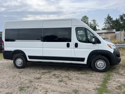 2024 RAM PROMASTER 2500 - SHUTTLE PACKAGE - BRIGHT WHITE (PW7) - GRAY SEATING - 2024 RAM PROMASTER SHUTTLE - Image 4 of 21