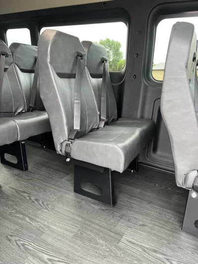 2024 RAM PROMASTER 2500 - SHUTTLE PACKAGE - BRIGHT WHITE (PW7) - GRAY SEATING - 2024 RAM PROMASTER SHUTTLE - Image 13 of 21