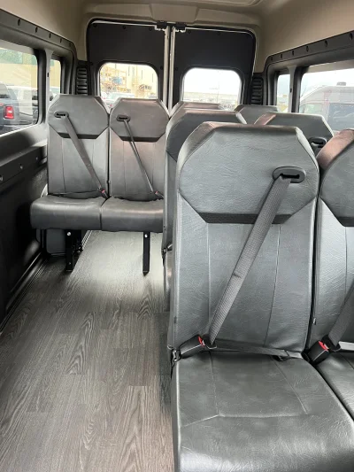 2024 RAM PROMASTER 2500 - SHUTTLE PACKAGE - BRIGHT WHITE (PW7) - GRAY SEATING - 2024 RAM PROMASTER SHUTTLE - Image 9 of 21
