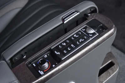 2025 RAM PROMASTER BOUNDARY WATER EDITION BY WALDOCH CUSTOM LUXURY CONVERSION VAN 9 PASSENGER - 2025 RAM PROMASTER GALAXY LUXURY - Image 3 of 19