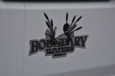 2025 RAM PROMASTER BOUNDARY WATER EDITION BY WALDOCH CUSTOM LUXURY CONVERSION VAN 9 PASSENGER - 2025 RAM PROMASTER GALAXY LUXURY - Image 7 of 19