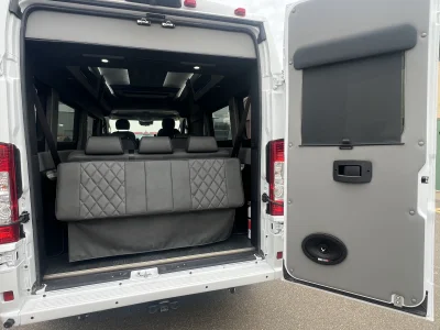 2025 RAM PROMASTER - 9 PASSENGER ASCENT GALAXY PACKAGE - BRIGHT WHITE - PEWTER AND BLACK SEATING - 2025 RAM PROMASTER GALAXY - Image 11 of 18