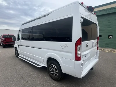 2025 RAM PROMASTER - 9 PASSENGER ASCENT GALAXY PACKAGE - BRIGHT WHITE - PEWTER AND BLACK SEATING - 2025 RAM PROMASTER GALAXY - Image 15 of 18