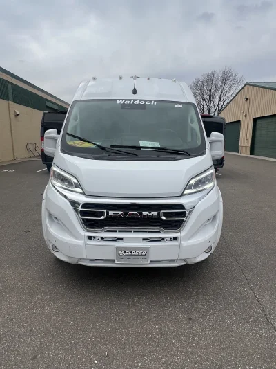 2025 RAM PROMASTER - 9 PASSENGER ASCENT GALAXY PACKAGE - BRIGHT WHITE - PEWTER AND BLACK SEATING - 2025 RAM PROMASTER GALAXY - Image 2 of 18