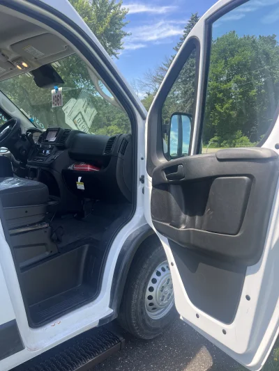 2025 RAM PROAMASTER 2500 - MOBILITY PACKAGE - BRIGHT WHITE (PW7) - GRAY SEATING - 2025 RAM PROMASTER MOBILITY - Image 6 of 18