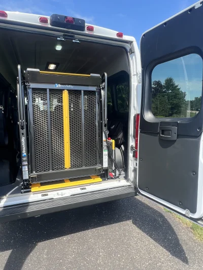2025 RAM PROAMASTER 2500 - MOBILITY PACKAGE - BRIGHT WHITE (PW7) - GRAY SEATING - 2025 RAM PROMASTER MOBILITY - Image 12 of 18