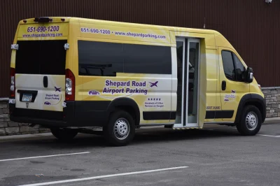 2025 RAM PROMASTER 159 2500 BUS DOOR AIRPORT SHUTTLE BUS - 2025 RAM PROMASTER SHUTTLE - Image 1 of 8