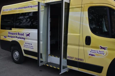 2025 RAM PROMASTER 159 2500 BUS DOOR AIRPORT SHUTTLE BUS - 2025 RAM PROMASTER SHUTTLE - Image 7 of 8