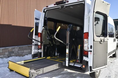 2025 RAM PROMASTER 159 2500 HIGH ROOF 11 PASSENGER MOBILITY VAN SHUTTLE BUS - 2025 RAM PROMASTER SHUTTLE - Image 12 of 18