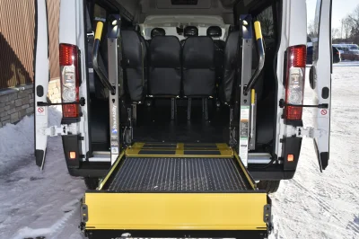 2025 RAM PROMASTER 159 2500 HIGH ROOF 11 PASSENGER MOBILITY VAN SHUTTLE BUS - 2025 RAM PROMASTER SHUTTLE - Image 13 of 18