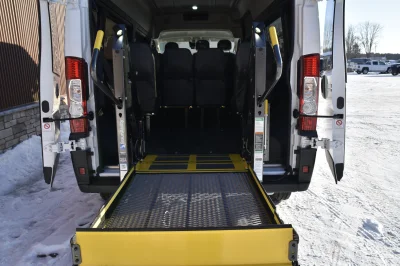 2025 RAM PROMASTER 159 2500 HIGH ROOF 11 PASSENGER MOBILITY VAN SHUTTLE BUS - 2025 RAM PROMASTER SHUTTLE - Image 14 of 18