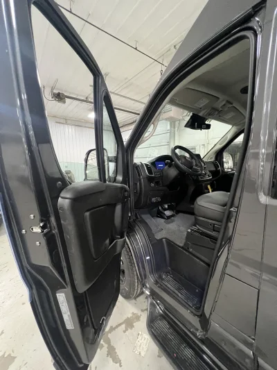 CUSTOM GOLF VAN UNIVERSITY CONVERSION VANS 9 PASSENGER GRANITE LUXURY TRAVEL TEAMS VEHICLE BY WALDOCH - 2026 RAM PROMASTER GALAXY - Image 15 of 18