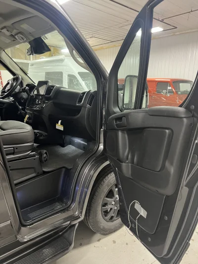 CUSTOM GOLF VAN UNIVERSITY CONVERSION VANS 9 PASSENGER GRANITE LUXURY TRAVEL TEAMS VEHICLE BY WALDOCH - 2026 RAM PROMASTER GALAXY - Image 7 of 18