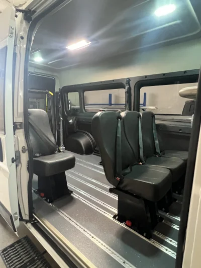 2026 RAM PROMASTER 2500 - MOBILITY PACKAGE - BRIGHT WHITE (PW7) GREY SEATING - 2026 RAM PROMASTER MOBILITY - Image 8 of 16