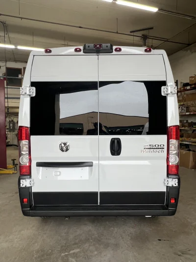 2026 RAM PROMASTER 2500 - MOBILITY PACKAGE - BRIGHT WHITE (PW7) GREY SEATING - 2026 RAM PROMASTER MOBILITY - Image 12 of 16