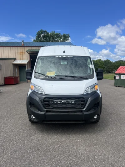 2026 RAM PROMASTER 2500 - MOBILITY PACKAGE - BRIGHT WHITE (PW7) - GREY SEATING - 2026 RAM PROMASTER MOBILITY - Image 2 of 19