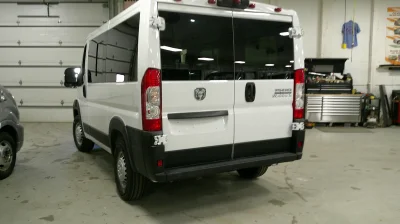 2026 RAM PROMASTER SHUTTLE - 10 PASSENGER - BRIGHT WHITE WITH REAR SIDE WINDOWS - 2026 RAM PROMASTER SHUTTLE - Image 13 of 17