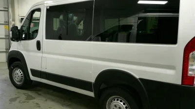 2026 RAM PROMASTER SHUTTLE - 10 PASSENGER - BRIGHT WHITE WITH REAR SIDE WINDOWS - 2026 RAM PROMASTER SHUTTLE - Image 16 of 17