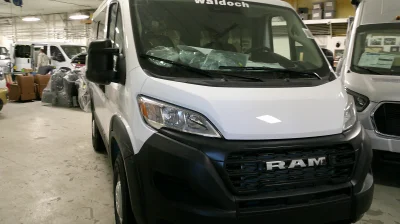 2026 RAM PROMASTER SHUTTLE 118 LOW ROOF 10 PASSENGER - 2026 RAM PROMASTER SHUTTLE - Image 4 of 16