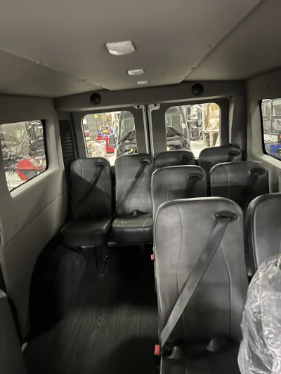2026 RAM PROMASTER SHUTTLE 10-PASSENGER - BRIGHT WHITE WITH GREY SEATING - 2026 RAM PROMASTER SHUTTLE - Image 20 of 21