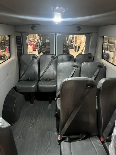 2026 RAM PROMASTER SHUTTLE 10-PASSENGER - BRIGHT WHITE WITH GREY SEATING - 2026 RAM PROMASTER SHUTTLE - Image 21 of 21