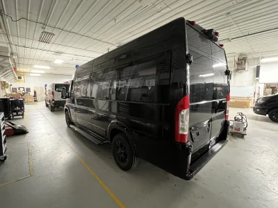 2026 RAM PROMASTER - 12 PASSENGER SHUTTLE - DIAMOND BLACK - BLACK ELEGANZA SEATING - 2026 RAM PROMASTER SHUTTLE - Image 13 of 17