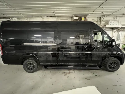 2026 RAM PROMASTER - 12 PASSENGER SHUTTLE - DIAMOND BLACK - BLACK ELEGANZA SEATING - 2026 RAM PROMASTER SHUTTLE - Image 8 of 17