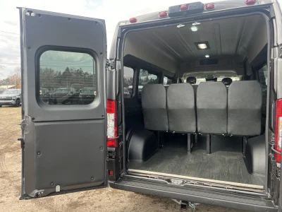 2026 RAM PROMASTER - 10 PASSENGER SHUTTLE - GRANITE CRYSTAL METALLIC - GRAY SEATING - 2026 RAM PROMASTER SHUTTLE - Image 9 of 16