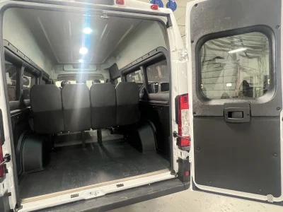 2026 RAM PROMASTER - 12 PASSENGER SHUTTLE - BRIGHT WHITE - GRAY SEATING - 2026 RAM PROMASTER SHUTTLE - Image 11 of 18