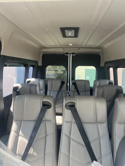 2026 RAM PROMASTER 2500 - SHUTTLE PACKAGE - BRIGHT WHITE (PW7) GRAPHITE SEATING - 2026 RAM PROMASTER SHUTTLE - Image 9 of 18