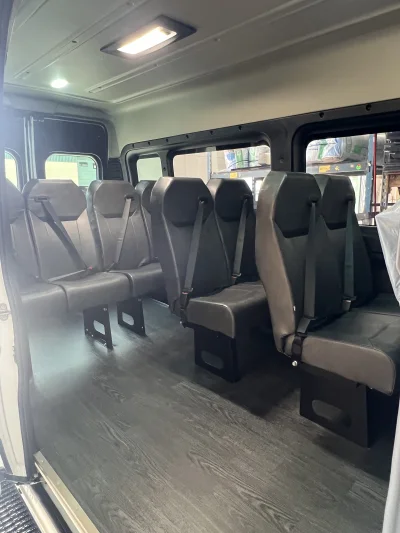 2026 RAM PROMASTER 2500 - 10 PASSENGER SHUTTLE PACKAGE - BRIGHT WHITE (PW7) - GRAY SEATING - 2026 RAM PROMASTER SHUTTLE - Image 8 of 18