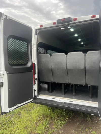 2026 RAM PROMASTER 2500 - PRISONER TRANSPORT  PACKAGE - BRIGHT WHITE (PW7) - GRAY SEATING - 2026 RAM PROMASTER SHUTTLE - Image 13 of 19