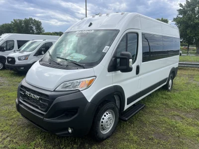 2026 RAM PROMASTER 2500 - PRISONER TRANSPORT  PACKAGE - BRIGHT WHITE (PW7) - GRAY SEATING - 2026 RAM PROMASTER SHUTTLE - Image 3 of 19