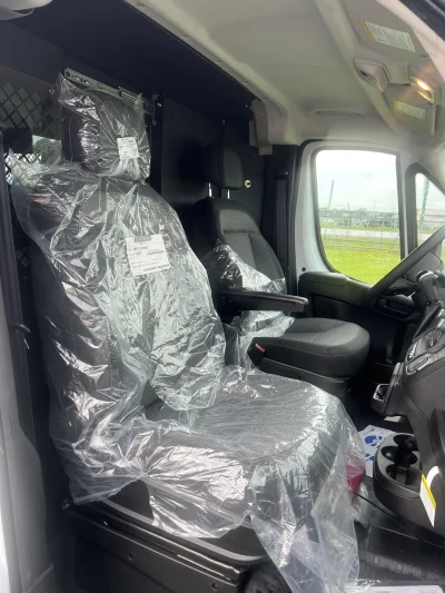 2026 RAM PROMASTER 2500 - PRISONER TRANSPORT  PACKAGE - BRIGHT WHITE (PW7) - GRAY SEATING - 2026 RAM PROMASTER SHUTTLE - Image 7 of 19