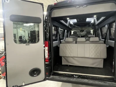2026 RAM PROMASTER 159'' 9 PASSENGER - RENTAL PACKAGE - BLACK (PX8) - ROANOKE MEDIUM GRAPHITE - 2026 RAM PROMASTER SPECIALTY - Image 10 of 18