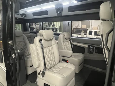 2026 RAM PROMASTER 159'' 9 PASSENGER - RENTAL PACKAGE - BLACK (PX8) - ROANOKE MEDIUM GRAPHITE - 2026 RAM PROMASTER SPECIALTY - Image 8 of 18