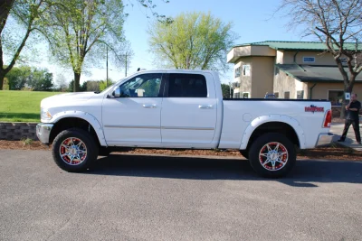 BRIGHT WHITE 1 - 2017 RAM  M80 - Image 4 of 10