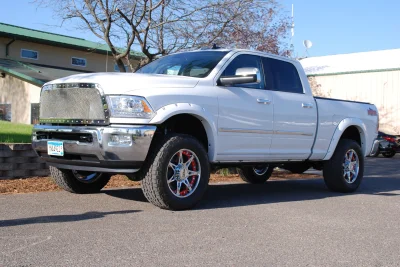 BRIGHT WHITE 1 - 2017 RAM  M80 - Image 5 of 10