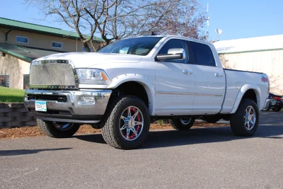 BRIGHT WHITE 1 - 2017 RAM  M80 - Image 6 of 10