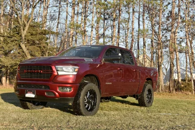 RED - 2020 RAM  LEVEL - Image 6 of 9