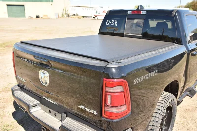 BLACK - 2020 RAM  LEVEL - Image 4 of 15