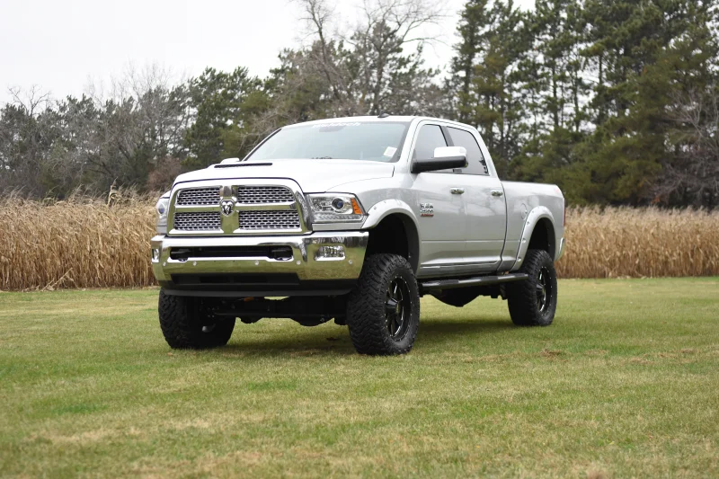 BRIGHT SILVER 2 by Waldoch Crafts